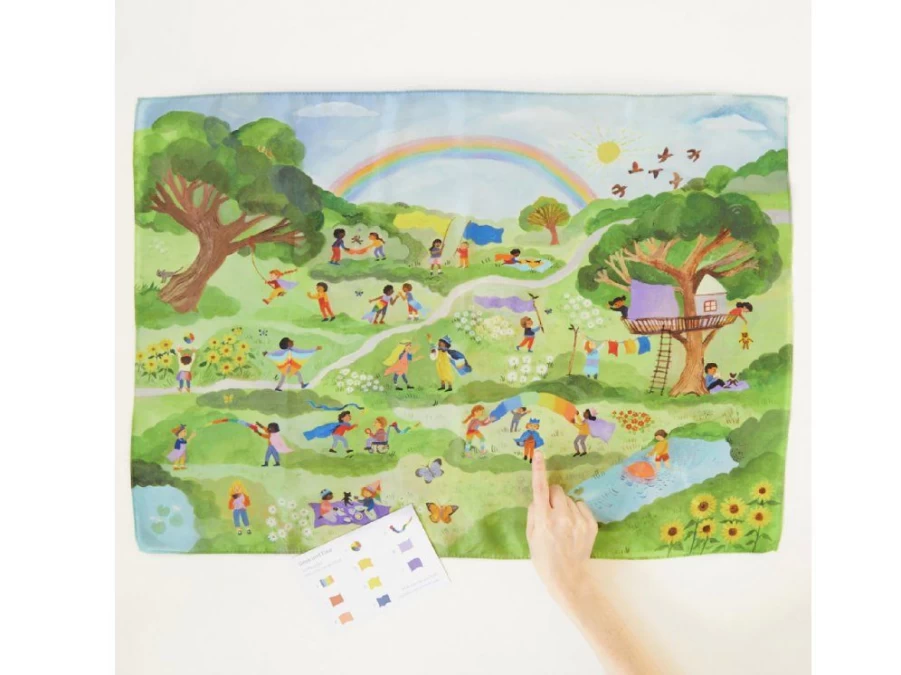 Utukutu Silk Scarf Search And Find -30 Ways To Play | Toys