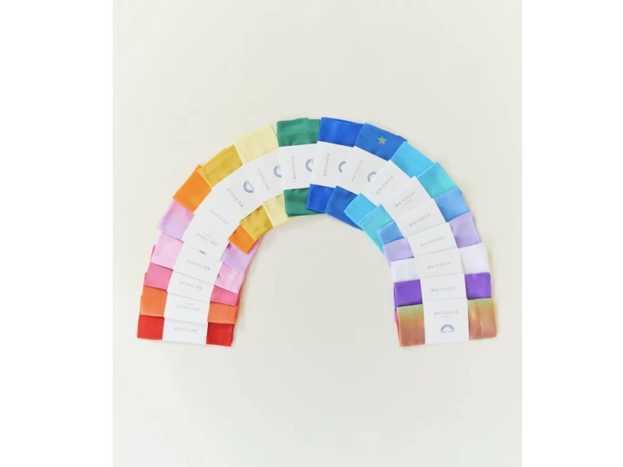 Utukutu Small Silk Scarf | Toys