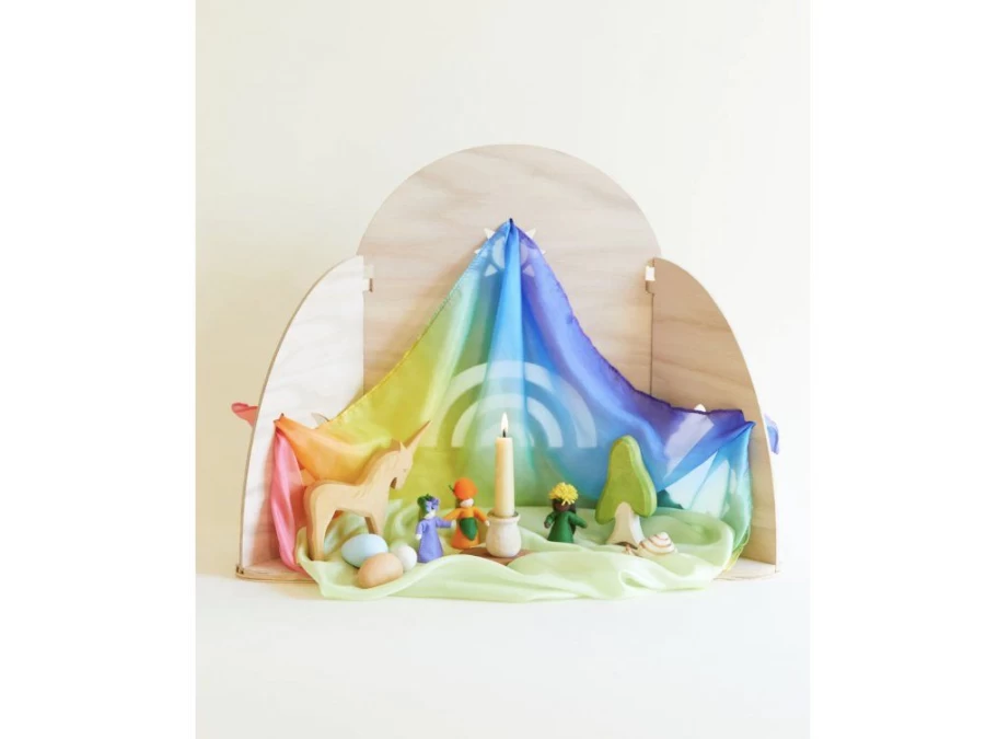Utukutu Wooden Play Background / Shelf | Toys